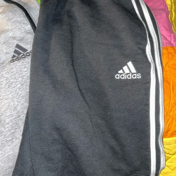 Adidas Men’s Black & Light Gray Athletic Shorts Set, Size XL - Picture 2 of 8